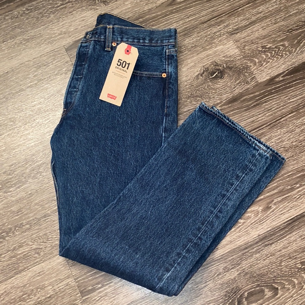 Men’s Levi 501 Original Straight Leg Jeans NWT